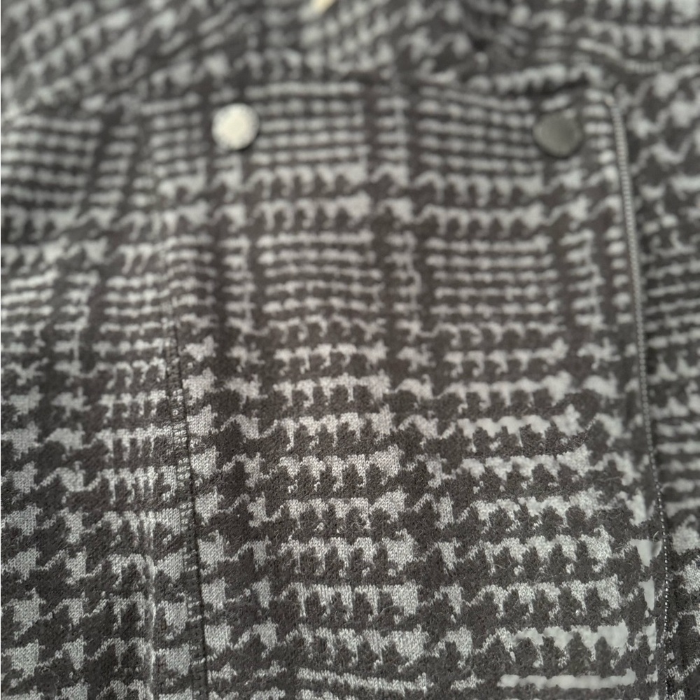 Karl Lagerfeld Women's Houndstooth Blazer - Black and Gray - Picture 5 of 15